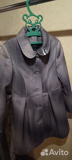 Пальто на девочку р-р 128-134