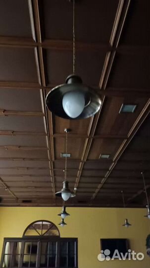 Светильники подвесные, 5шт, к ним бра 1шт