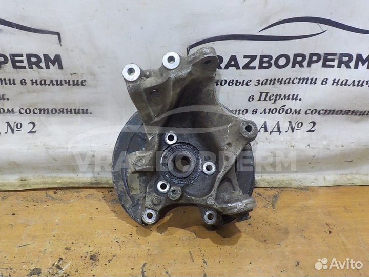 Ступица задняя левая (цапфа) Opel Insignia