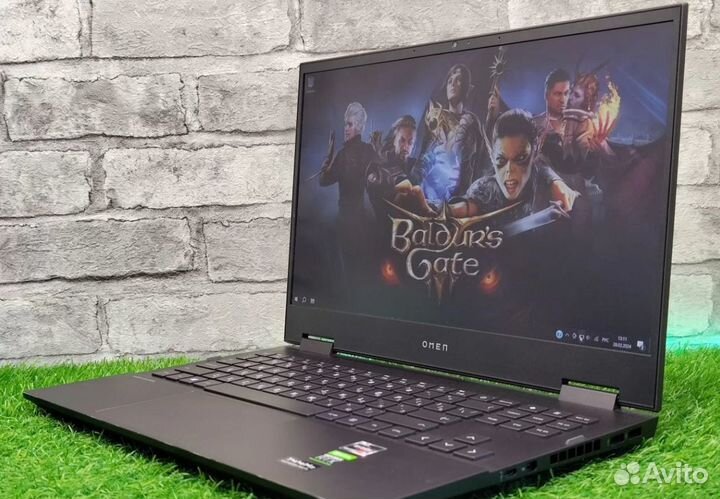 144Hz HP Omen Ryzen 5 5600H / RTX 3060 / SSD 500