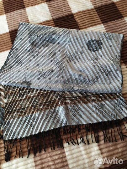 Шарфы и палантины