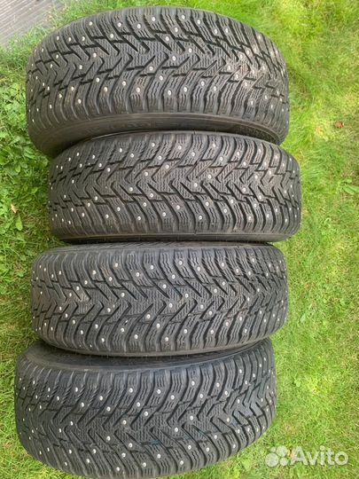 Nokian Tyres Hakkapeliitta 8 205/60 R16 96T