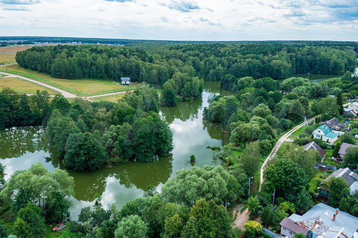 Участок 5,9 сот. (ИЖС)