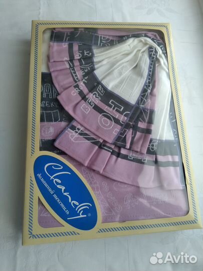 Комплект: скатерть и салфетки