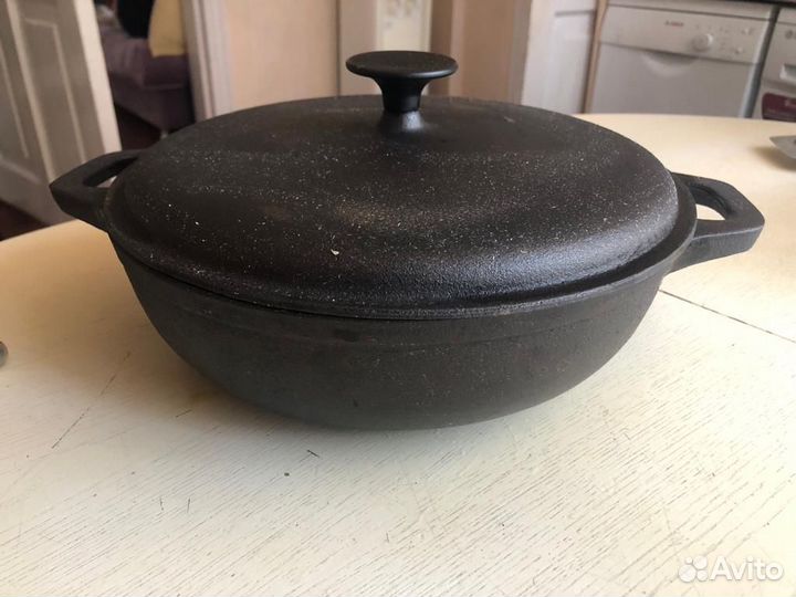 Чугунная сковорода