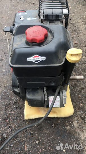 Двигатель Briggs&Stratton 800 Snow Series