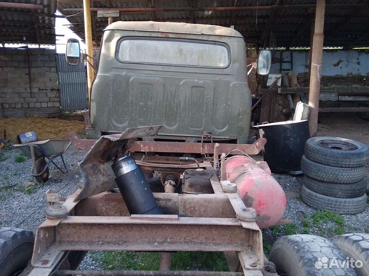 Запчасти на газ 53