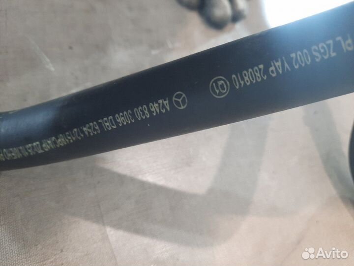 Патрубок Mercedes Gla180 X156 270.910 2015