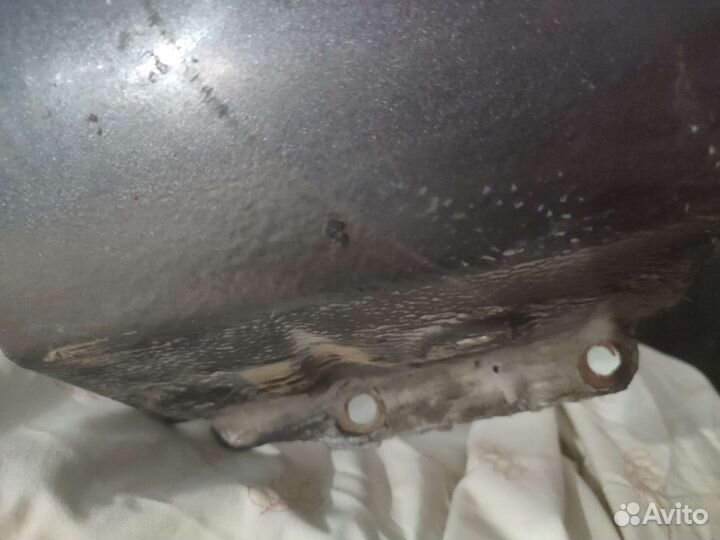 Крыло левое на тойоту аурис 2006-2010 оригинал