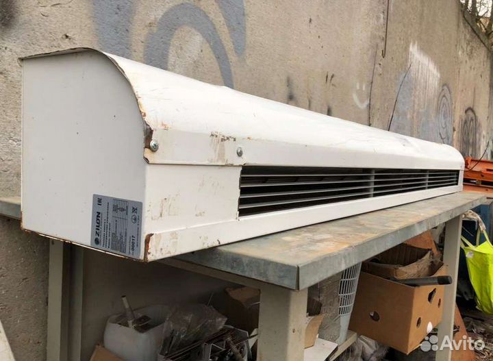 Тепловая завеса с пультом