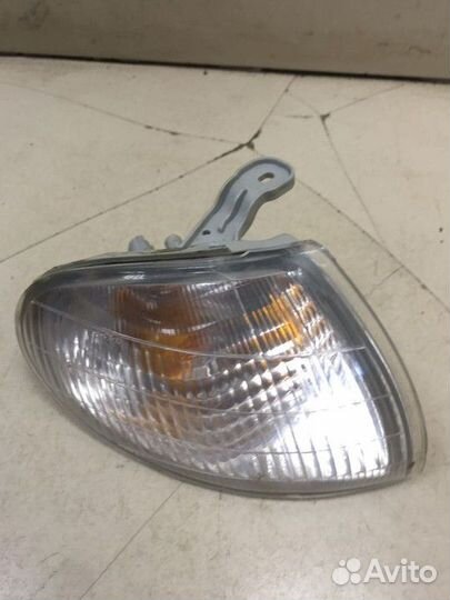 Указатель поворота правый Hyundai Accent