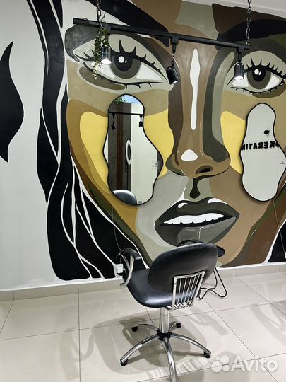 Сдам парикмахерское кресло