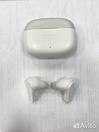 Беспроводные наушники jbl wave 200tws