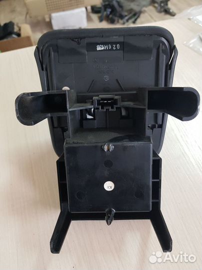 Мерседес 210 фонарь стоп сигнала