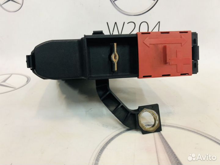 Блок силовых предохранителей Mercedes W212 W218