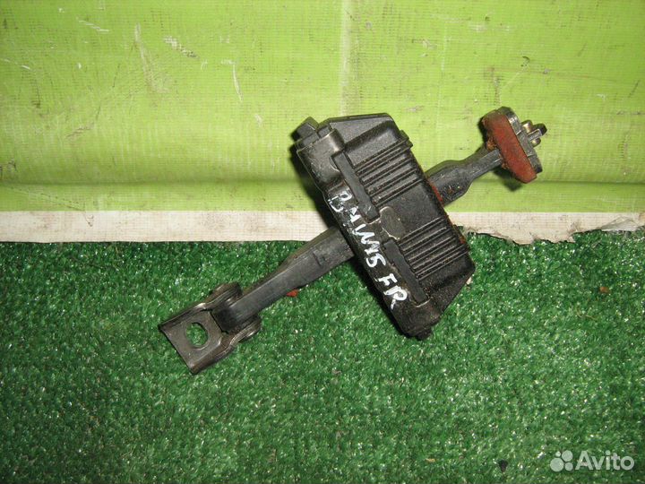 Ограничитель двери BMW E53 X5