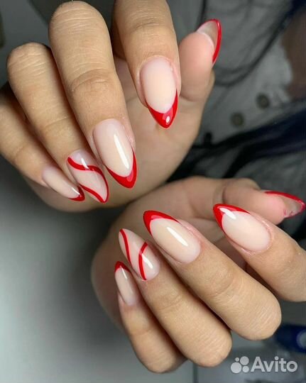 Маникюр, педикюр, наращивание ногтей