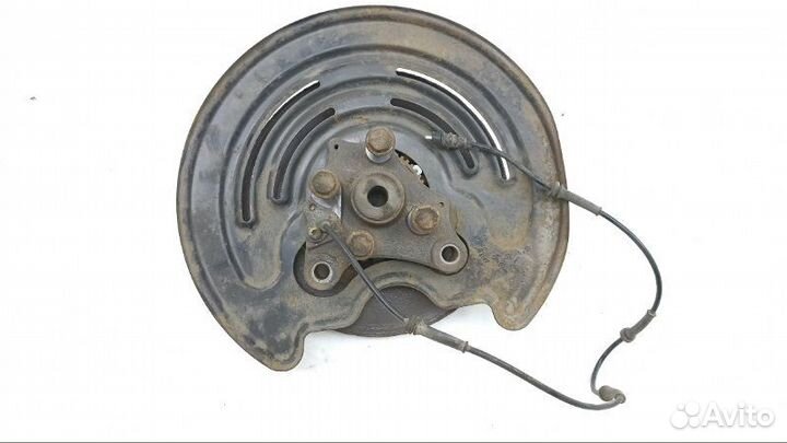 Ступица задняя левая Opel Vivaro F9Q 2003