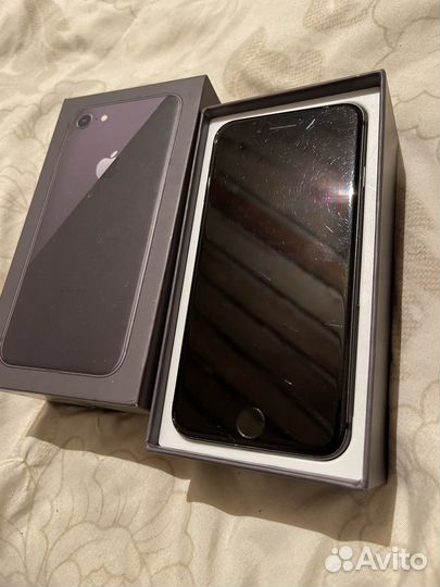 iPhone 8, 64 ГБ