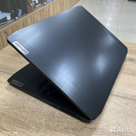 Ноутбук Lenovo IP Gaming 3