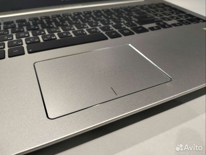 Игровой Asus K501LN на i3/ GT 840m/ RAM 12/ SSD