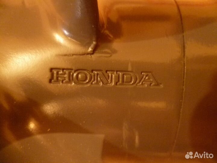 Винт гребной honda 58130-ZW9-B23ZA