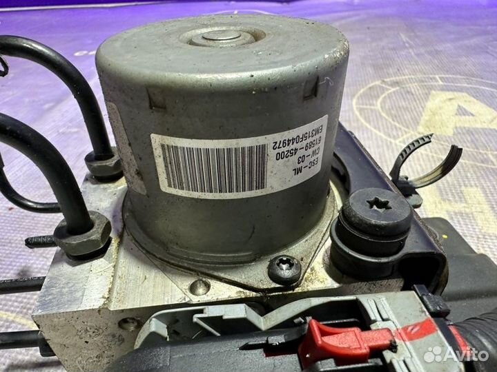 Блок abs Kia Ceed JD G4LC 1.4 2016