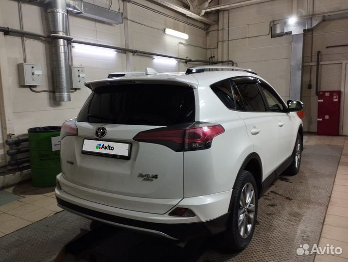 Toyota RAV4 2.5 AT, 2016, 191 000 км