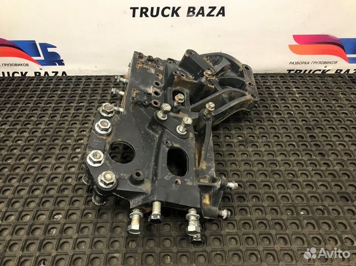 54901280600220 Кронштейн рессоры передний правый