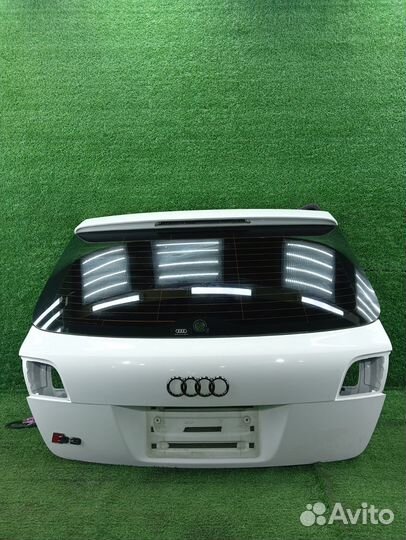 Дверь 5-я (дверь багажника) Audi S3 8P Код краски: