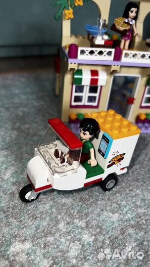 Lego френдс пиццерия