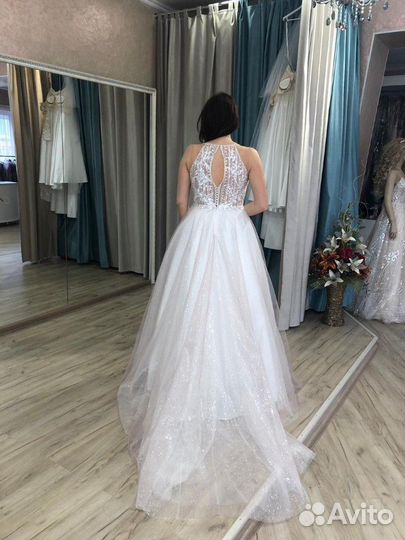 Платье свадебное