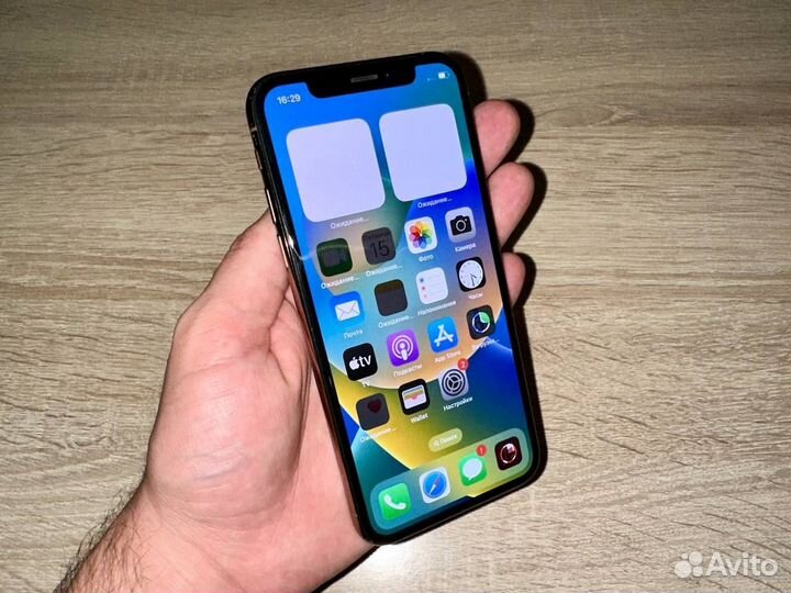 iPhone Xs, 256 ГБ