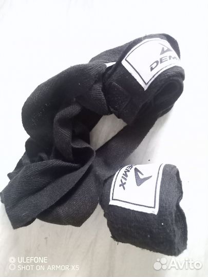 Боксерские перчатки