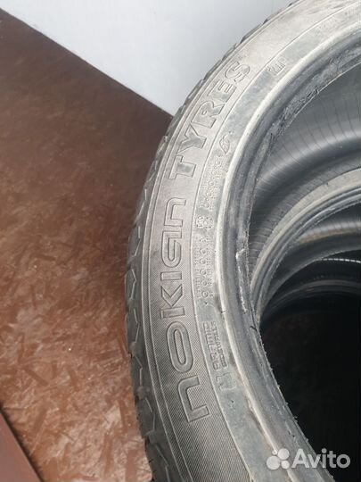 Nokian Tyres Hakkapeliitta 9 SUV 295/40 R21