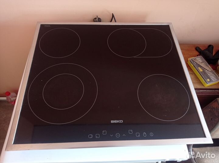 Плита электрическая стеклокерамика Beko