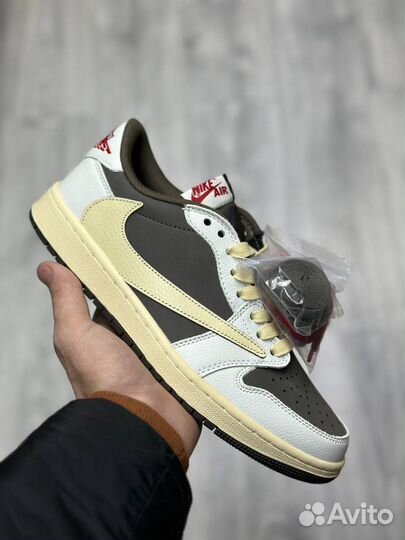 Кроссовки Nike Jordan 1 Travis Scott