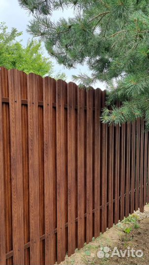 Забор из евроштакетника. Забор под ключ