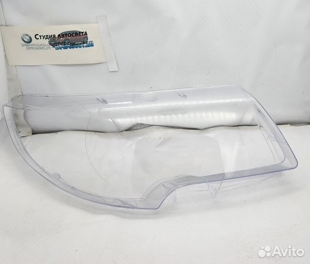 Стекла для фар Skoda Superb 09-12