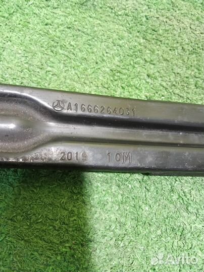 Кронштейн радиатора mersedes benz ML-Class (w166)