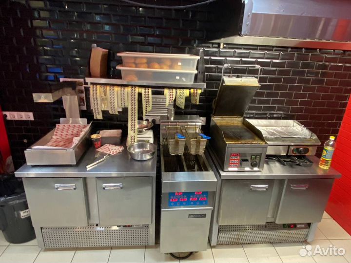 Ресторан быстрого питания (бургерная на фудкорте)