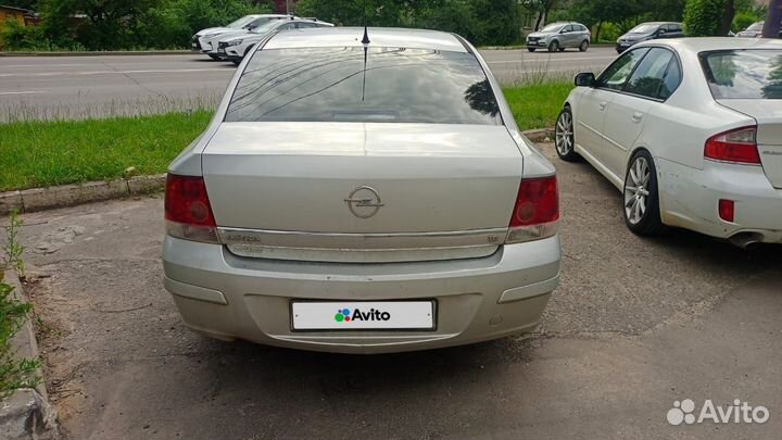 Opel Astra 1.6 МТ, 2008, 2 600 км