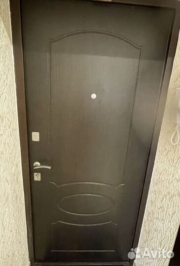 Дверь входная, подъездная