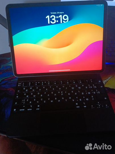 Чехол клавиатура для iPad pro 11