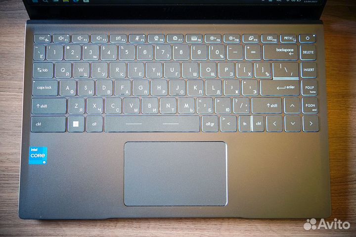 Ультрабук MSI Intel Core i5-1155G7/8 Гб/256 Гб