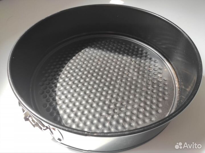 Разъемные формы для выпечки 26 и 28 см