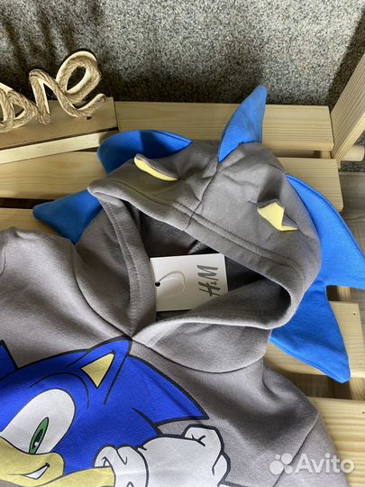 Костюм на мальчика H&M 110