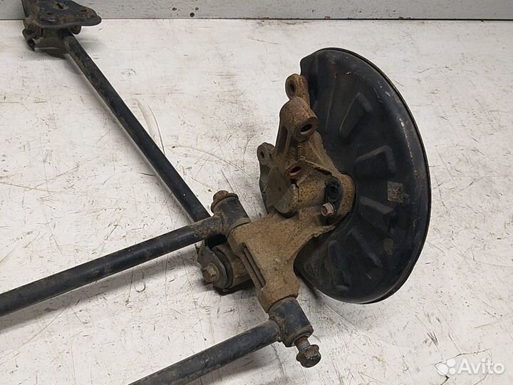 Кулак поворотный задний Hyundai Elantra XD