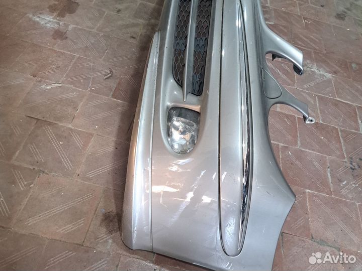 Бампер передний Мерседес Е 211(авангард)