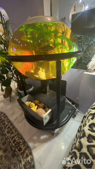 Аквариум с тумбой